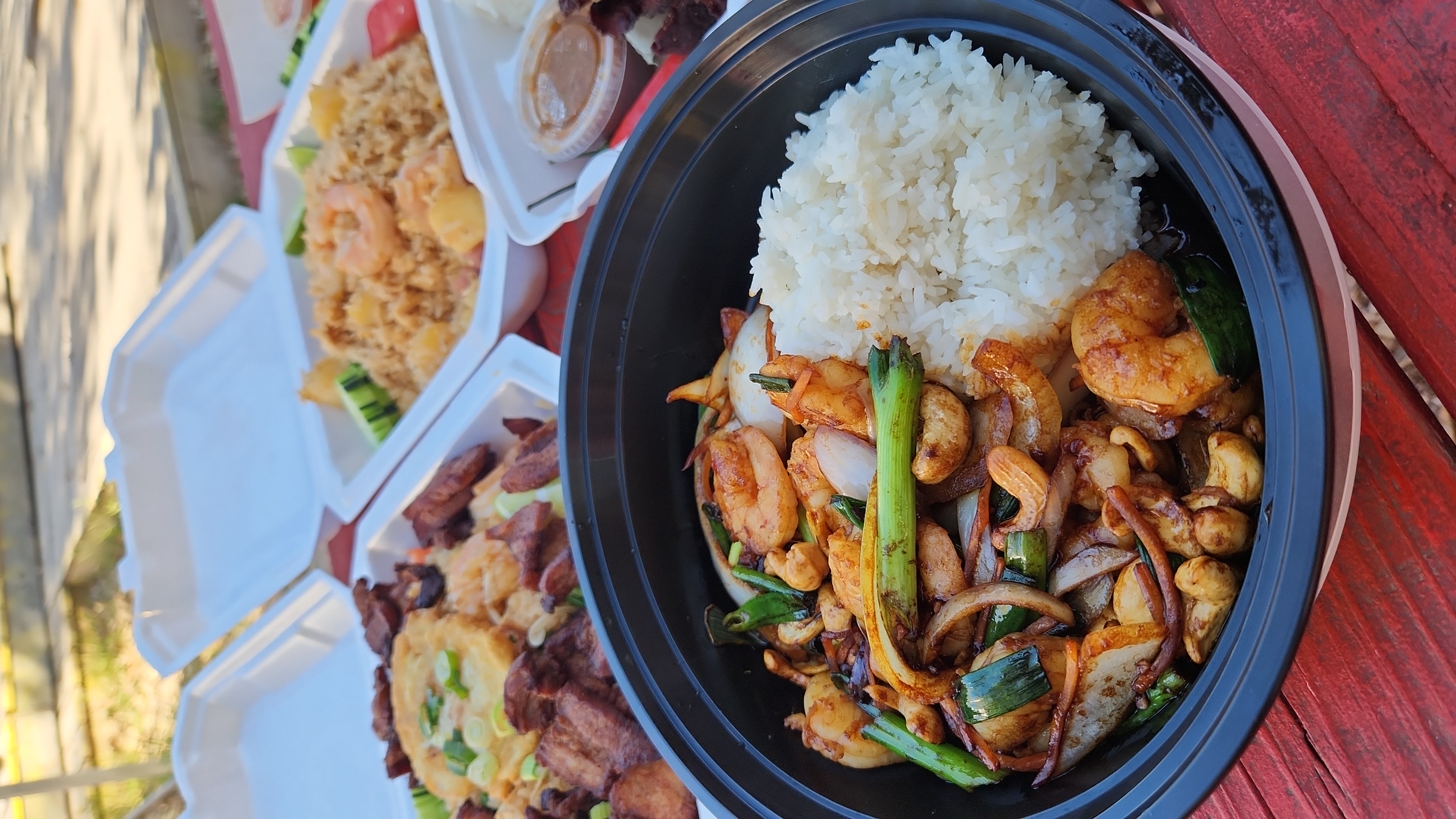 Convenient Pickup & Delivery – Fresh Thai Food, Your Way!